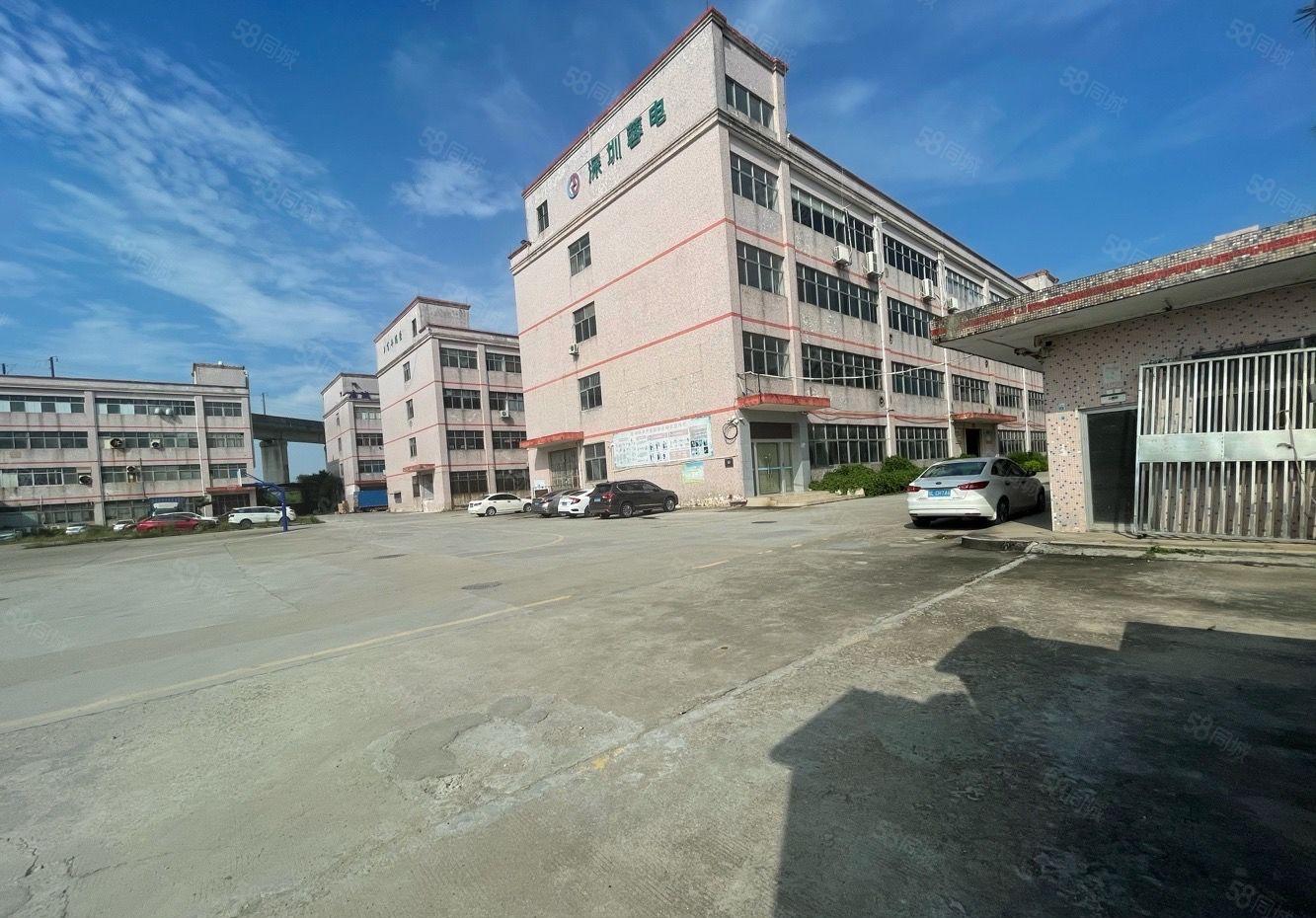 横岗新出独院厂房出租，大小面积可分租，价格实惠，周边配套齐全