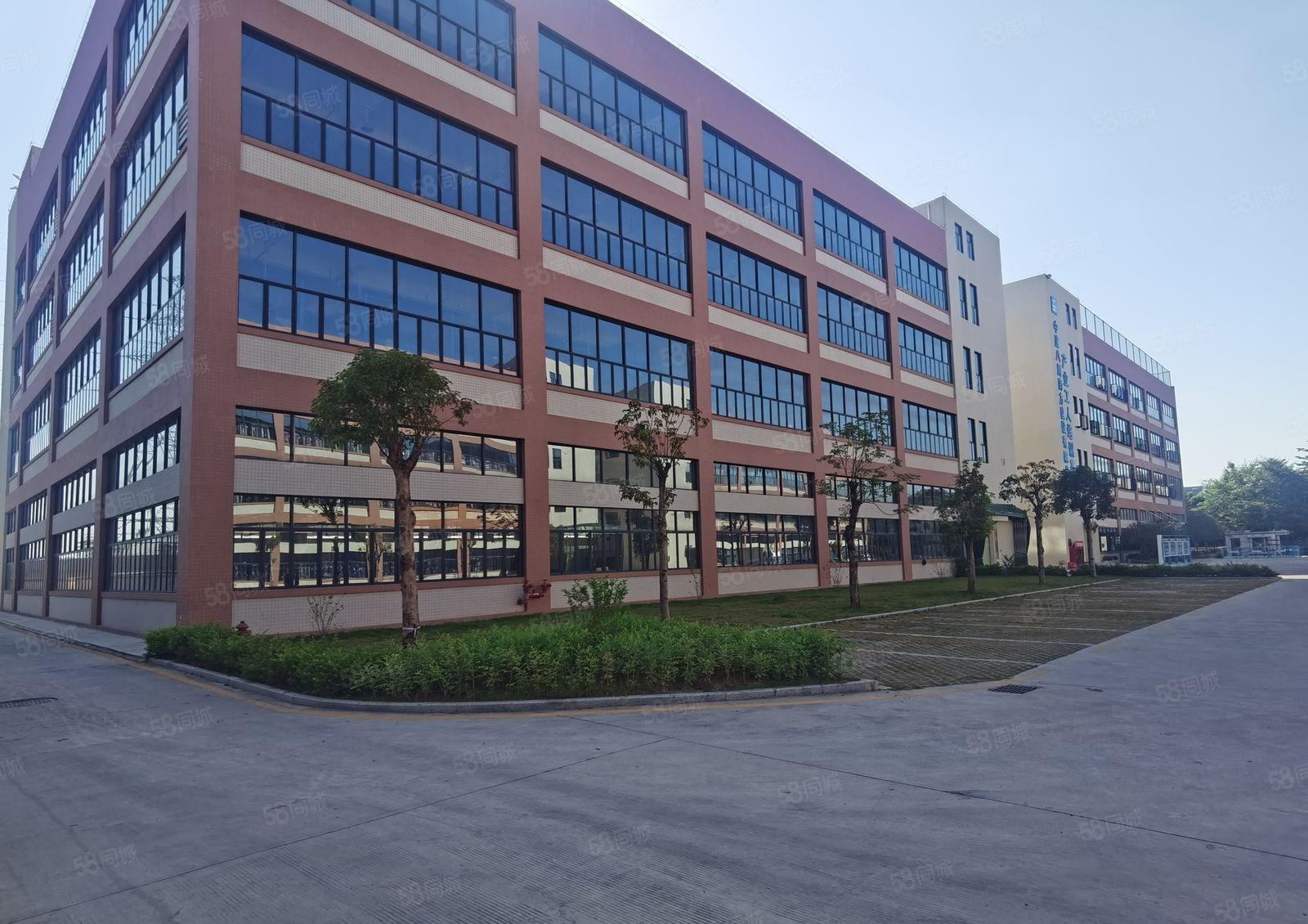 平湖华南城地铁口500至2000平方精装修办公室厂房出租分租