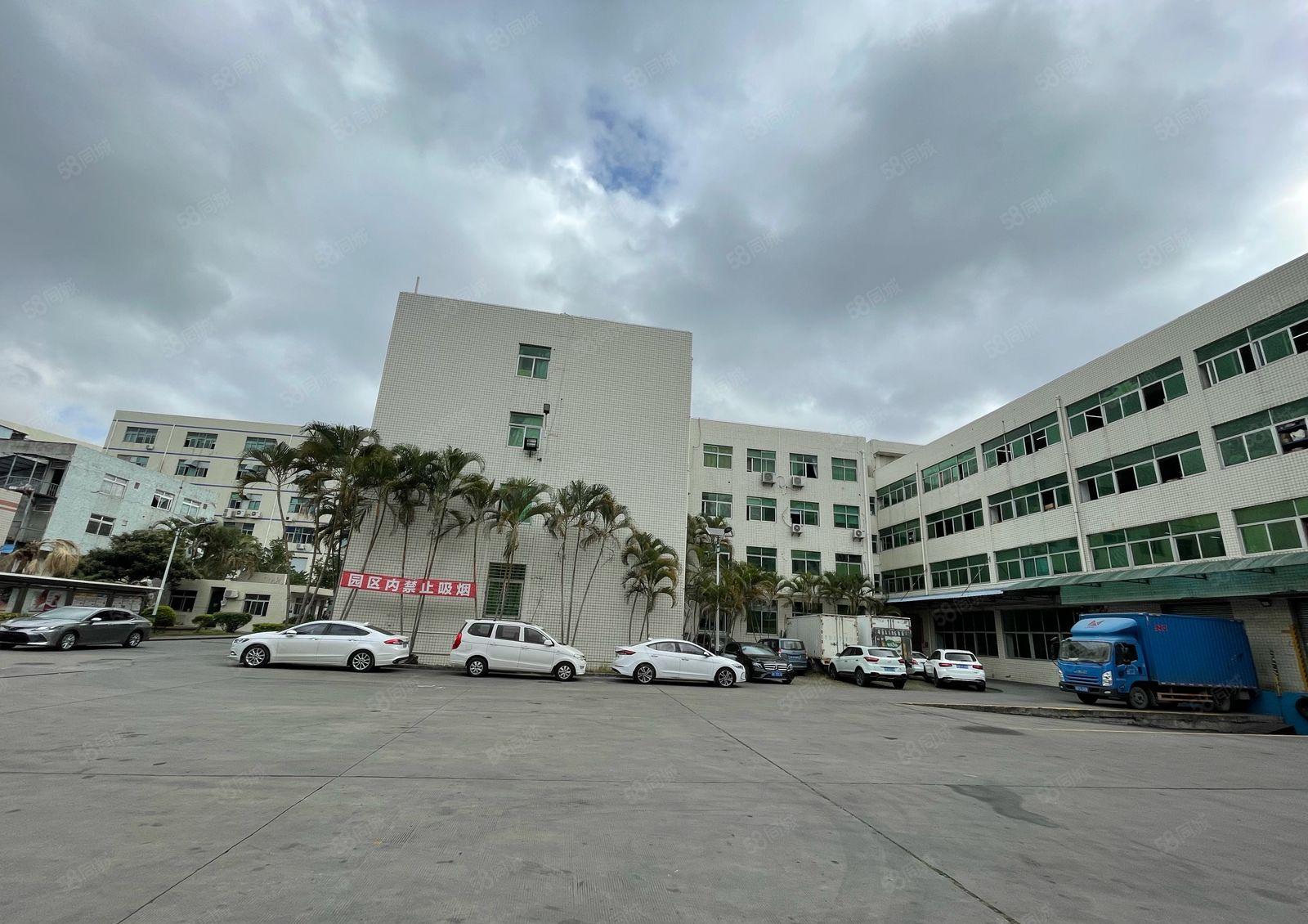 甘坑地铁口200米厂房面积500平，7成使用率，仓库行业优先