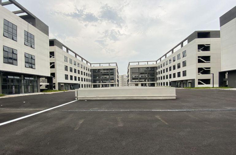 龙岗宝龙原房东大型科技园楼上1000平带装修办公仓库厂房出租