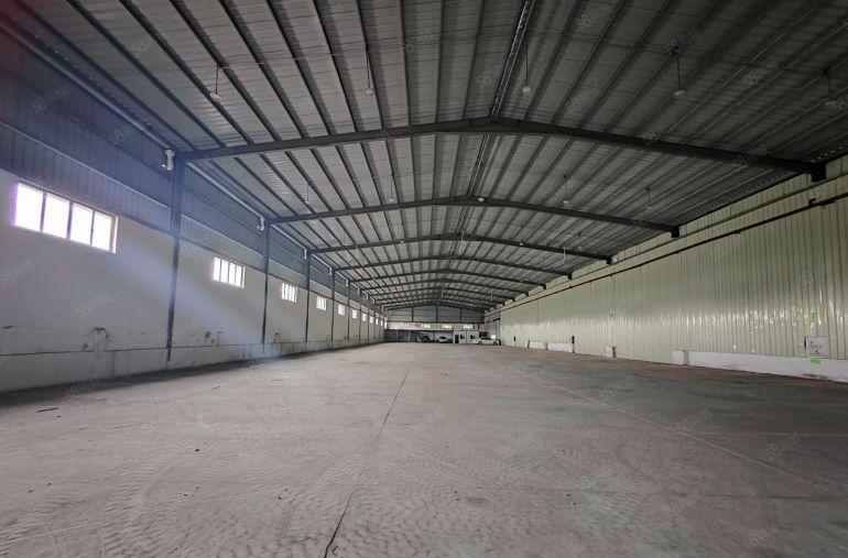 龙岗同乐地铁口厂房出租钢构滴水10米空地超大卸货平台适合物流