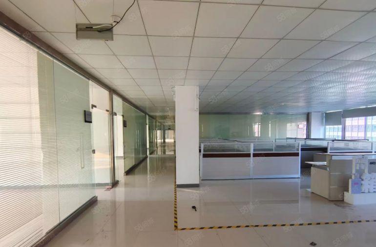 20起租平湖禾花木古地铁口500平1000平仓库厂房低价出租