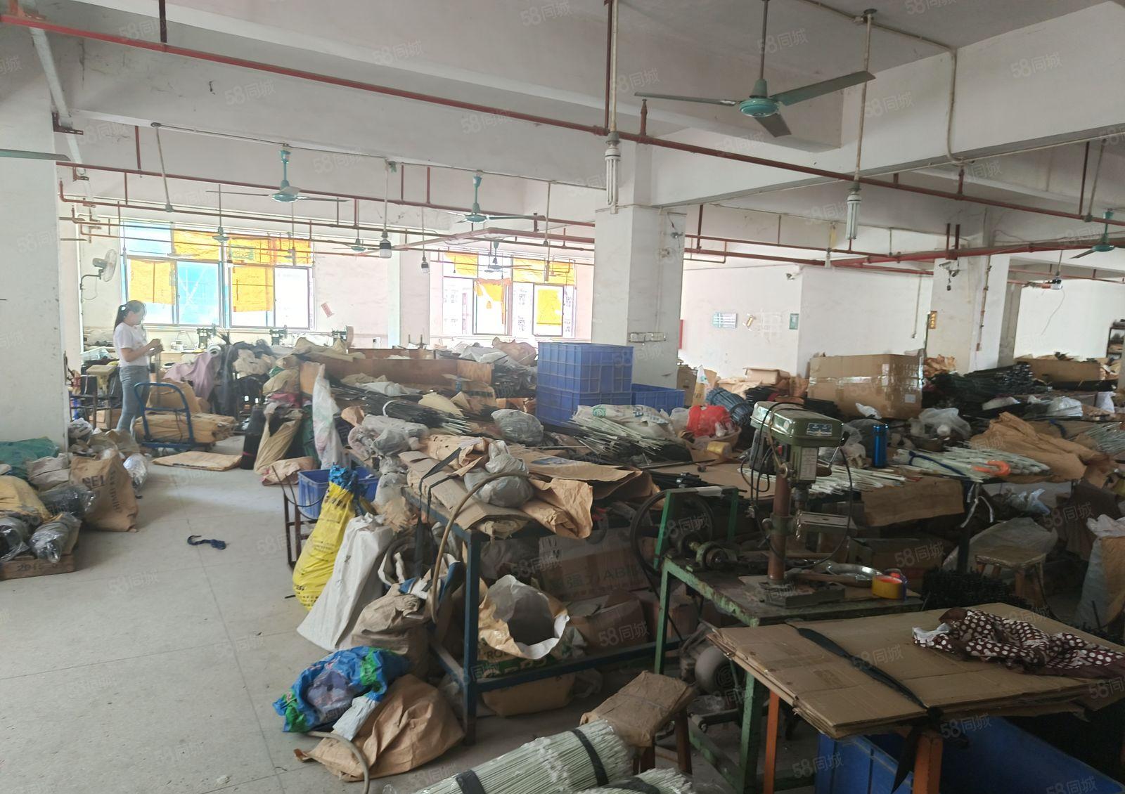 龙岗坪地新出一楼500平工业园原房东厂房仓库出租！