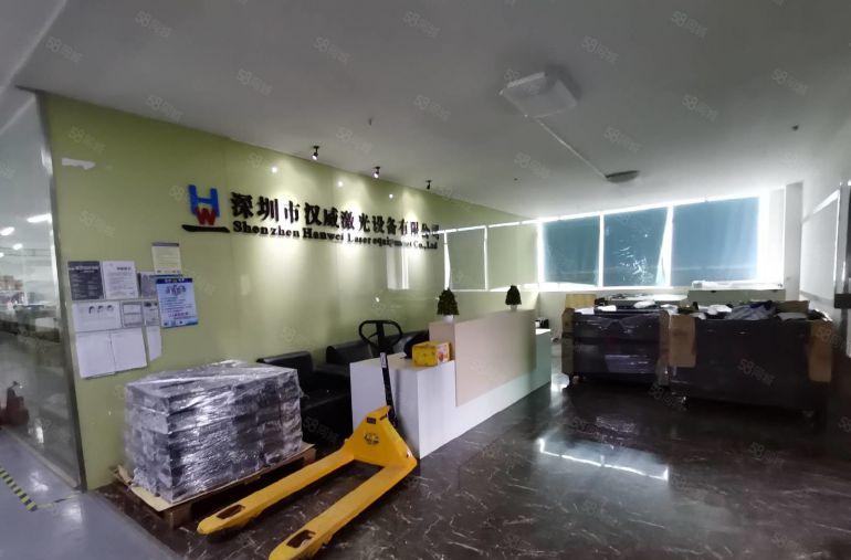 龙岗南联地铁口新出一楼二楼2100平精装修厂房出租可分租