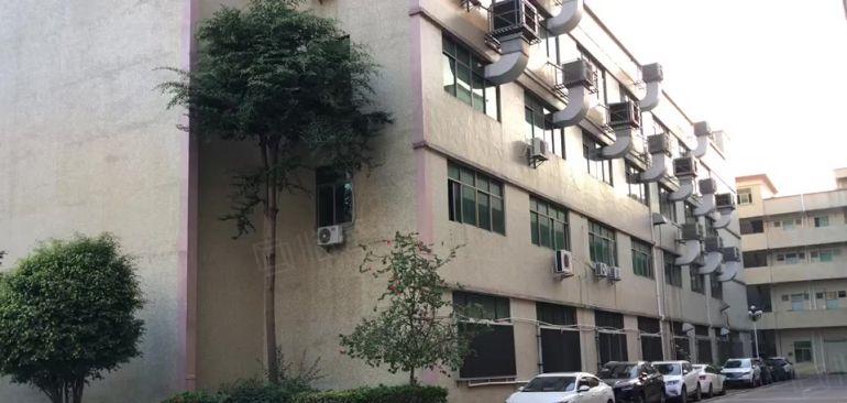 可分租，新生地铁口楼上1000平精装修带地坪漆办公室厂房出租