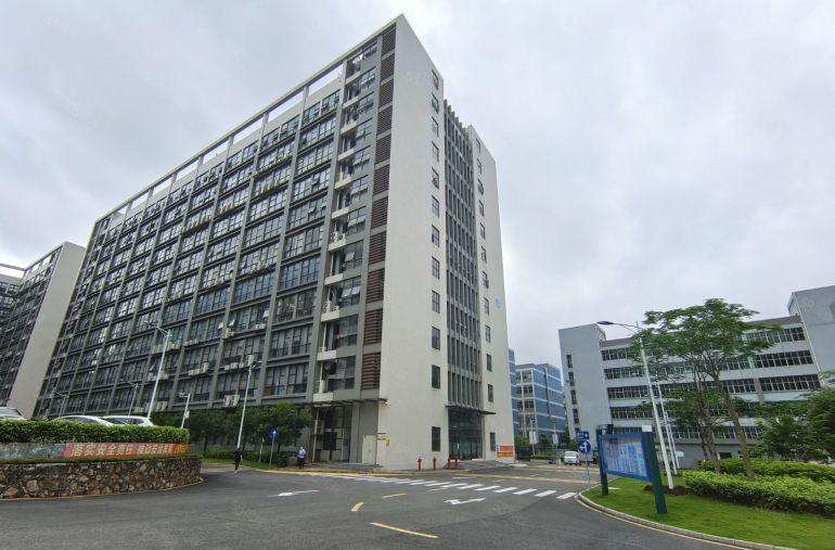 龙岗原房东直租免租6个月实际面积出租1000平方厂房仓库出租