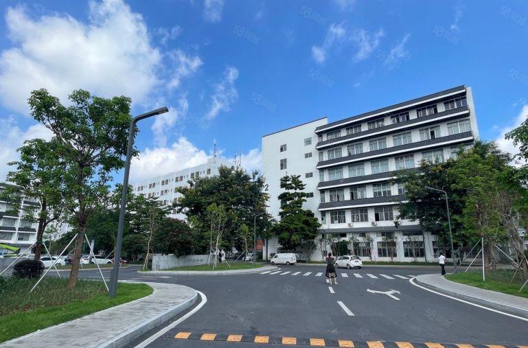 稀有房源！六约北地铁口10000平独栋厂房出租，可按层分租