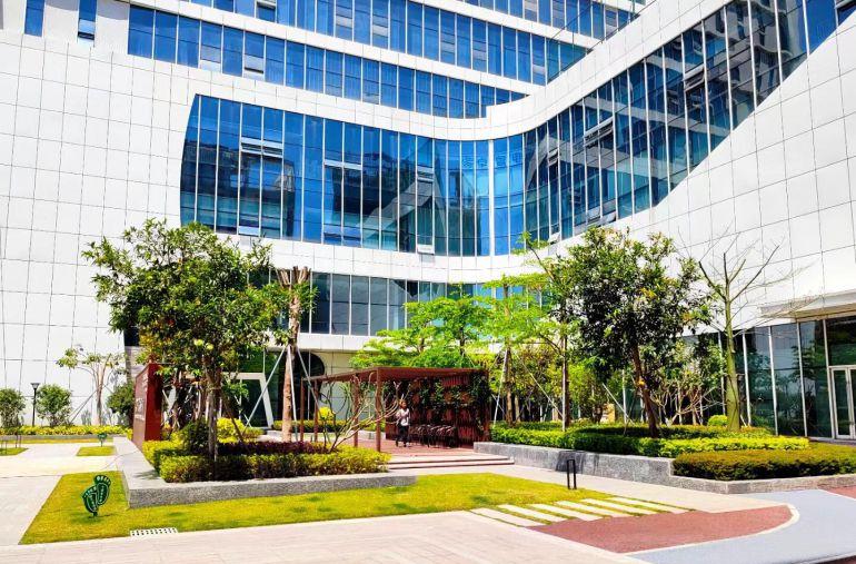 坂田地铁口开发商直租办公仓库200平低价出租 免租期长