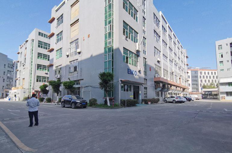 平湖禾花地铁口原房东2000厂房仓库出租大小面积可分租带装修