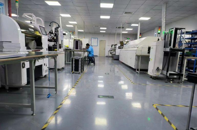 坪地高桥高新科技园原房东红本3楼1000平方带装修大小可分租