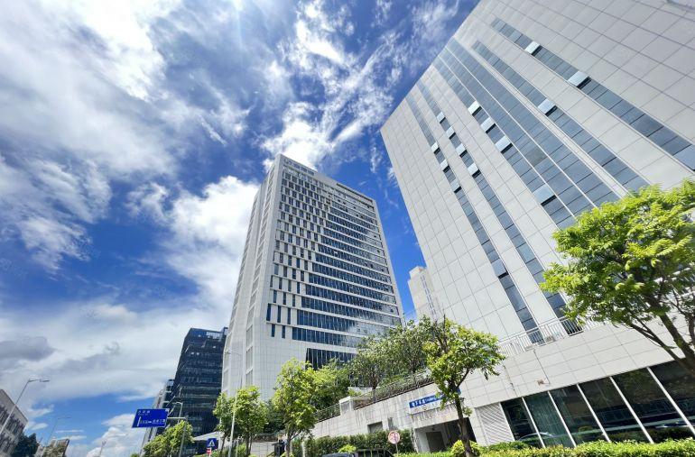 坂田杨美地铁口科技大厦新空出300平精装办公研发仓库厂房出租