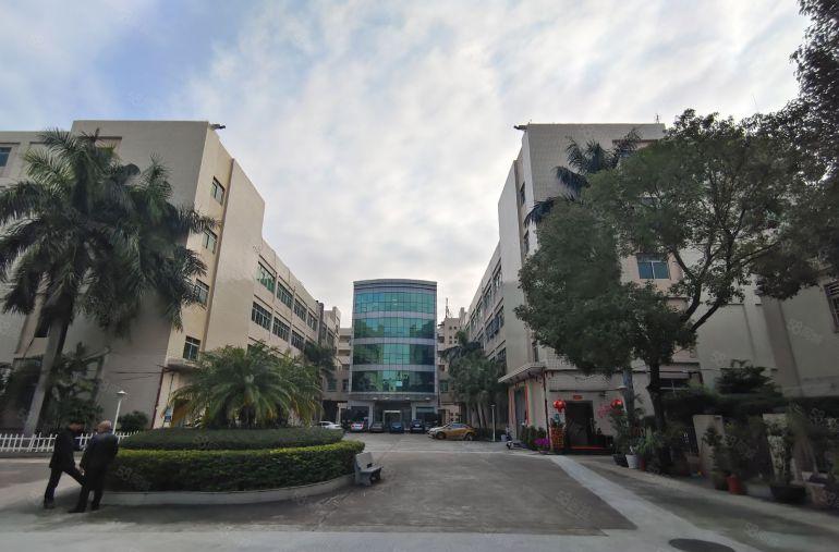 龙岗平湖华南城附近5000平精装修厂房仓库出租现成水电可环评