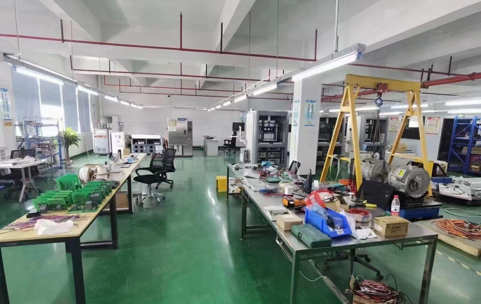 龙岗爱联一楼1000二楼1000平方，可以分租