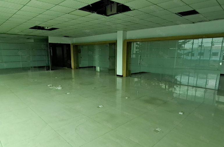 22元500平起龙岗中心城原房东10000平红本独院厂房仓库