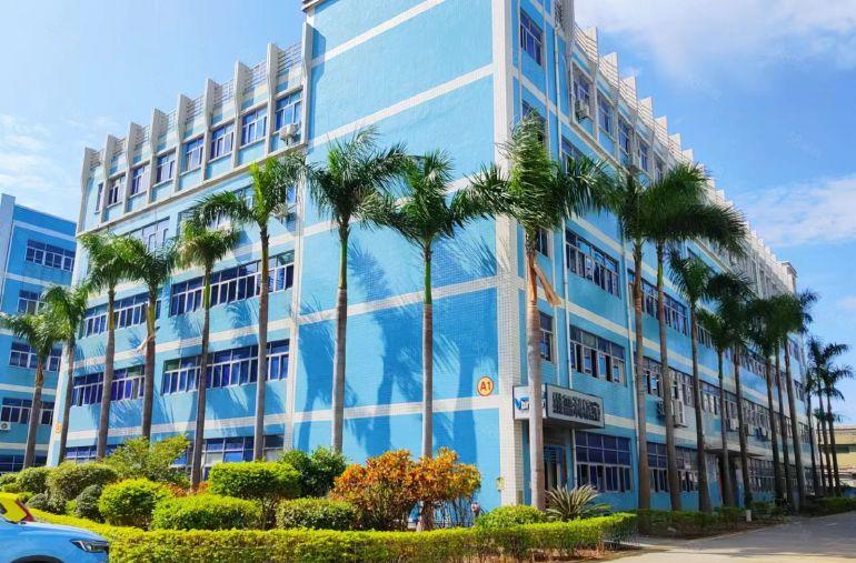 特价龙岗中心城原房东科技园楼上1000平方带装修厂房仓库出租