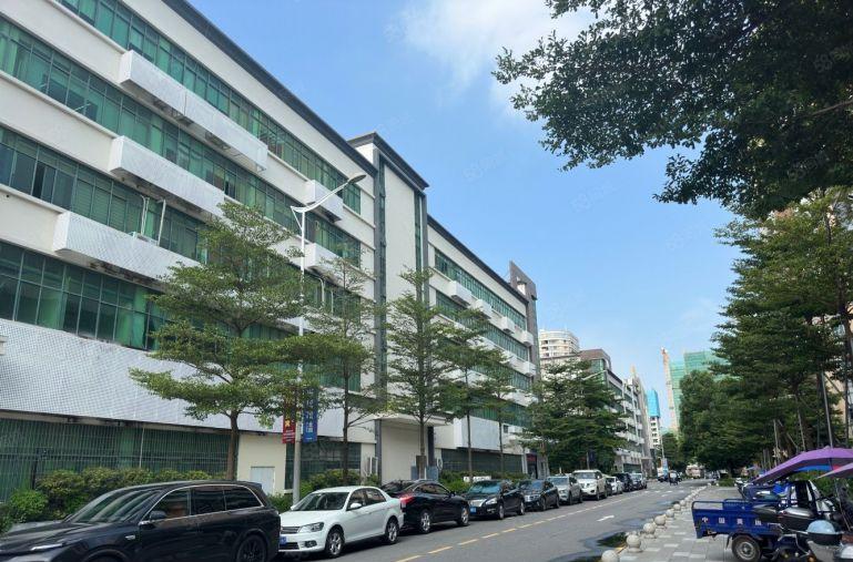 坂田岗头地铁站附近一楼和二楼单层面积3500平精装修红本厂房