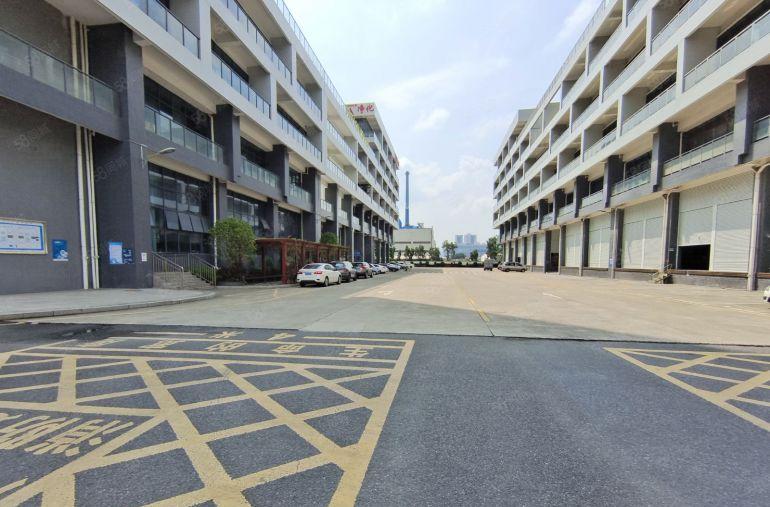 龙岗中心城地铁口楼上500平方精装修办公室厂房仓库出租