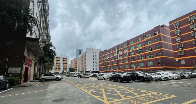 龙岗横岗2000平方可分租200起原房东低价厂房出租仓库出租