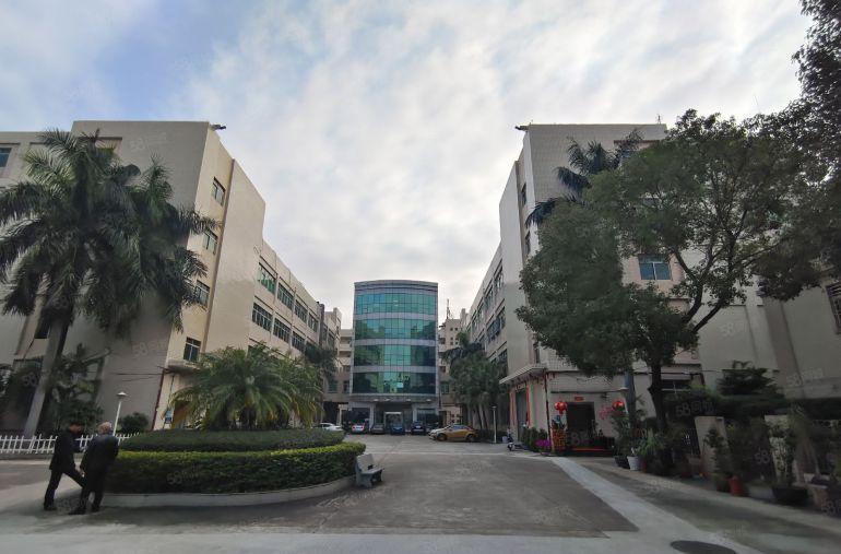 龙岗平湖华南城附近5000平精装修厂房仓库出租现成水电可环评