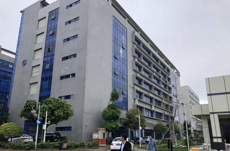 龙岗南联第二工业区楼上1000平带装修办公室厂房出租可分租