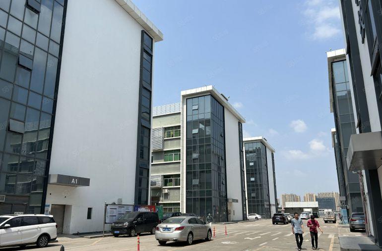 坪地高桥工业园区原房东红本一楼1000平方装修水电齐可分租