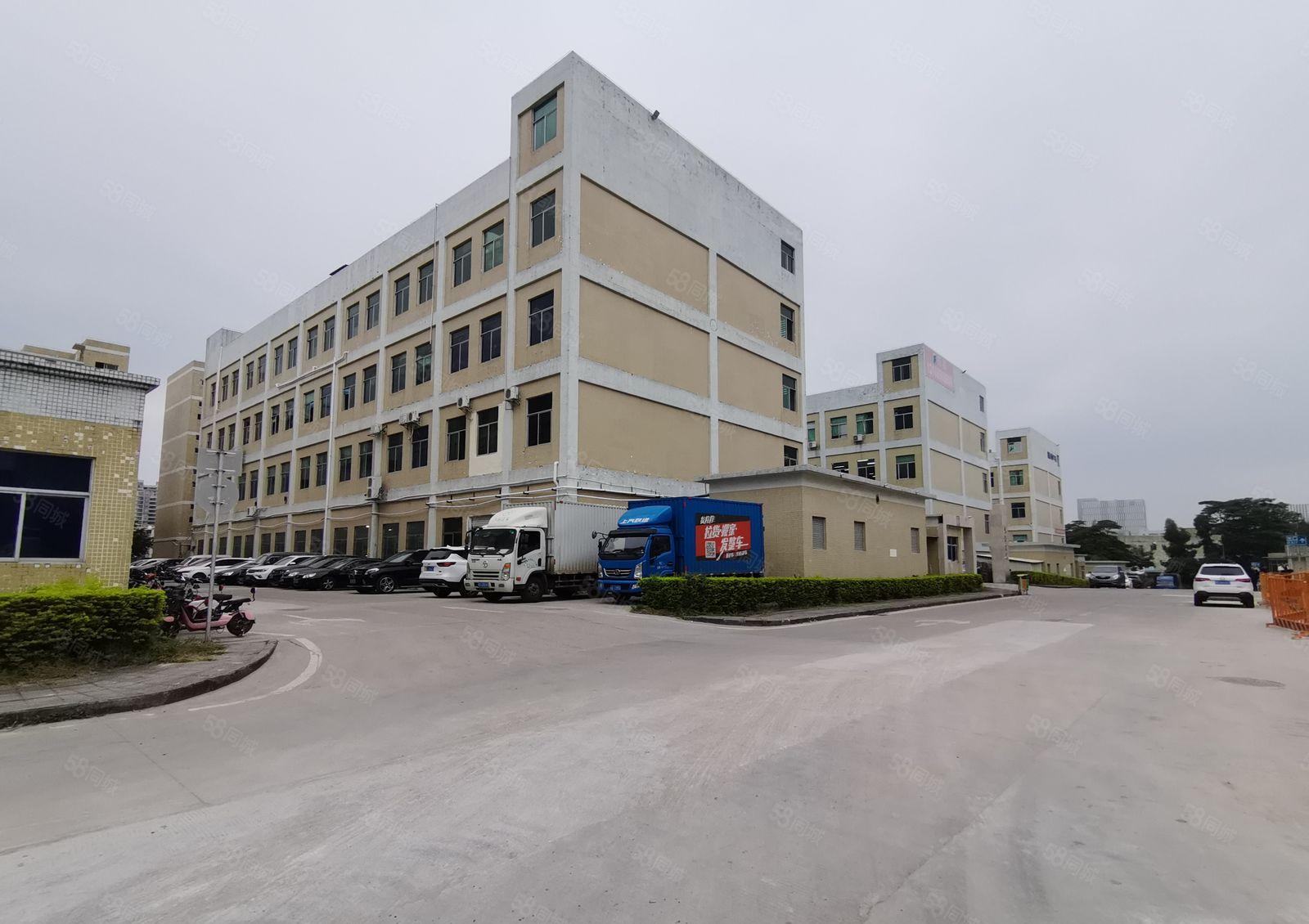 龙岗坪地汽车站1000平方精装修厂房出租大小可分租