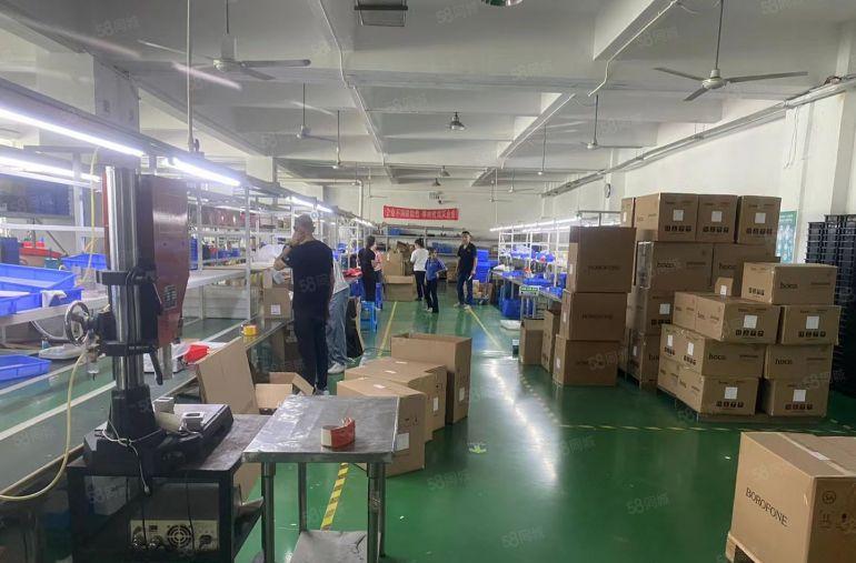 龙岗同乐深汕路旁工业园区楼上精装修办公室厂房出租800平