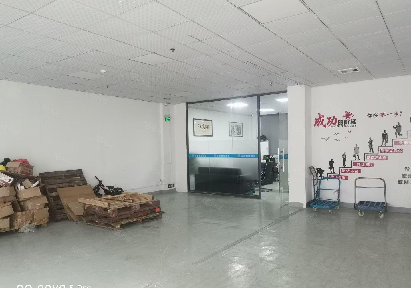 龙岗坂田新出一楼260物流厂房出租