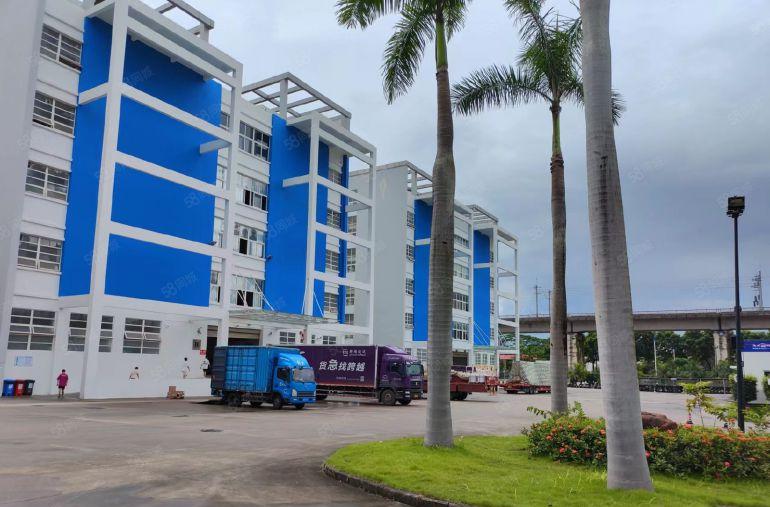 龙岗中心城1500平二楼整层精装修红本厂房出租形象好空地大