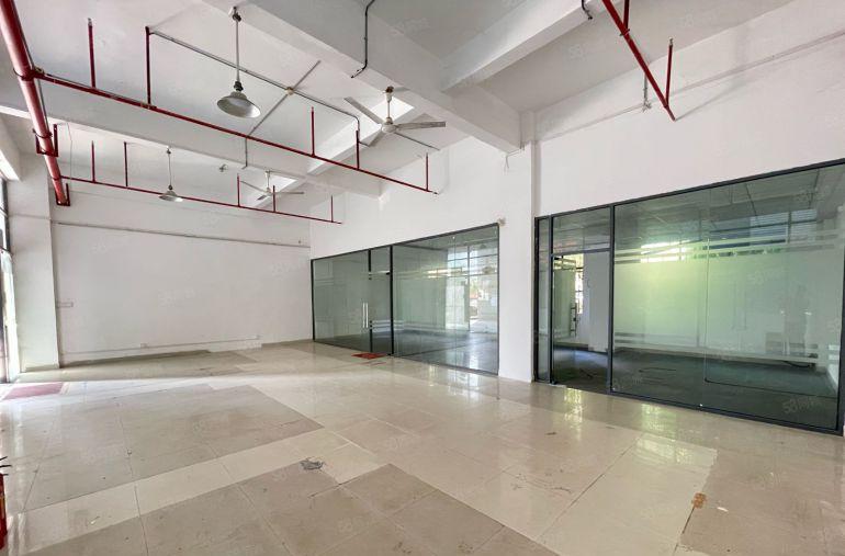 近高速！坂银出口！坂田地铁口一楼290平600平带办公室装修