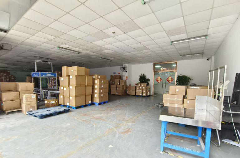 龙岗中心城附近厂房出租独院5000平方1000平起分空地超大