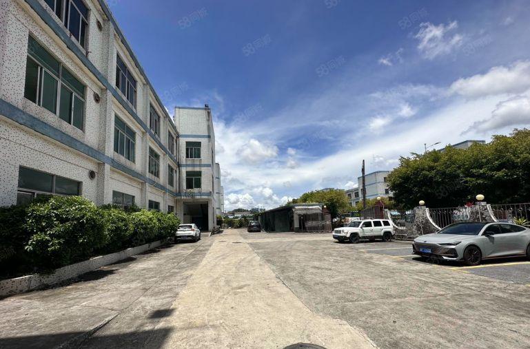 平湖山厦衫坑工业区5700平独院厂房仓库出租可环评一楼厂房