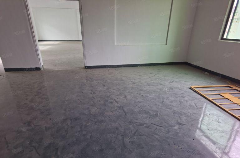 塘坑地铁站全新装修268平厂房