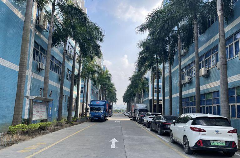 龙岗平湖原房东低价独院厂房6000平1000平起分租