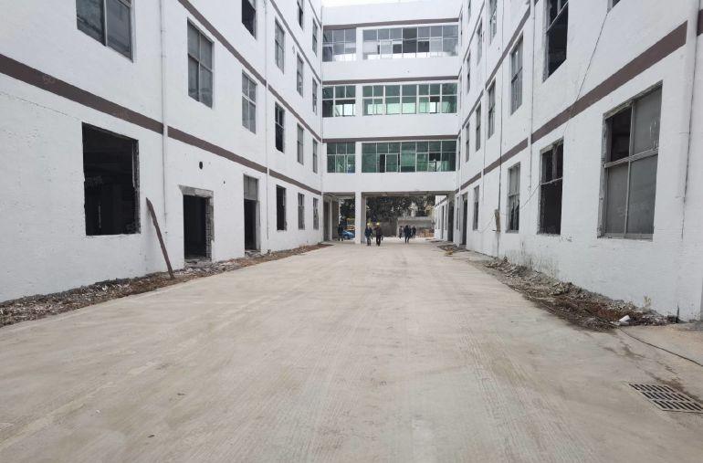 坂田电商产业园现成装修办公仓库1200平厂房出租