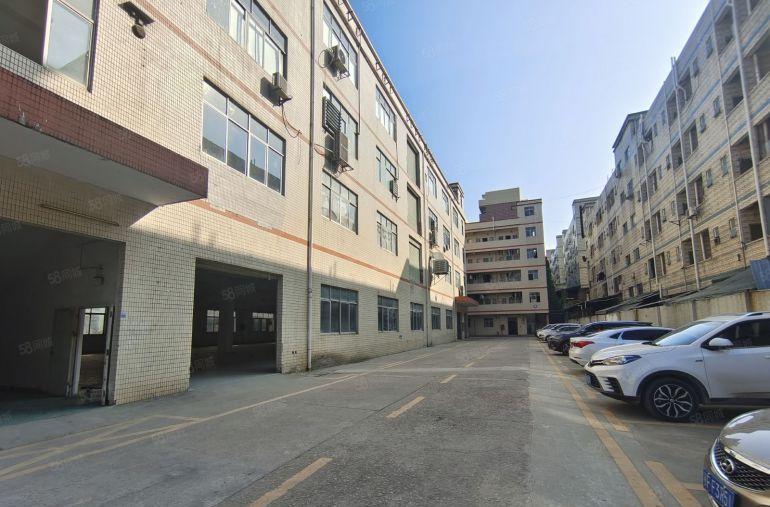 龙岗同乐原房东大型科技园新空出一楼厂房出租1000平可办环评