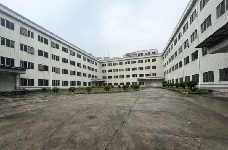 龙岗原房实际面积出租18元厂房26000平方200平方起分租