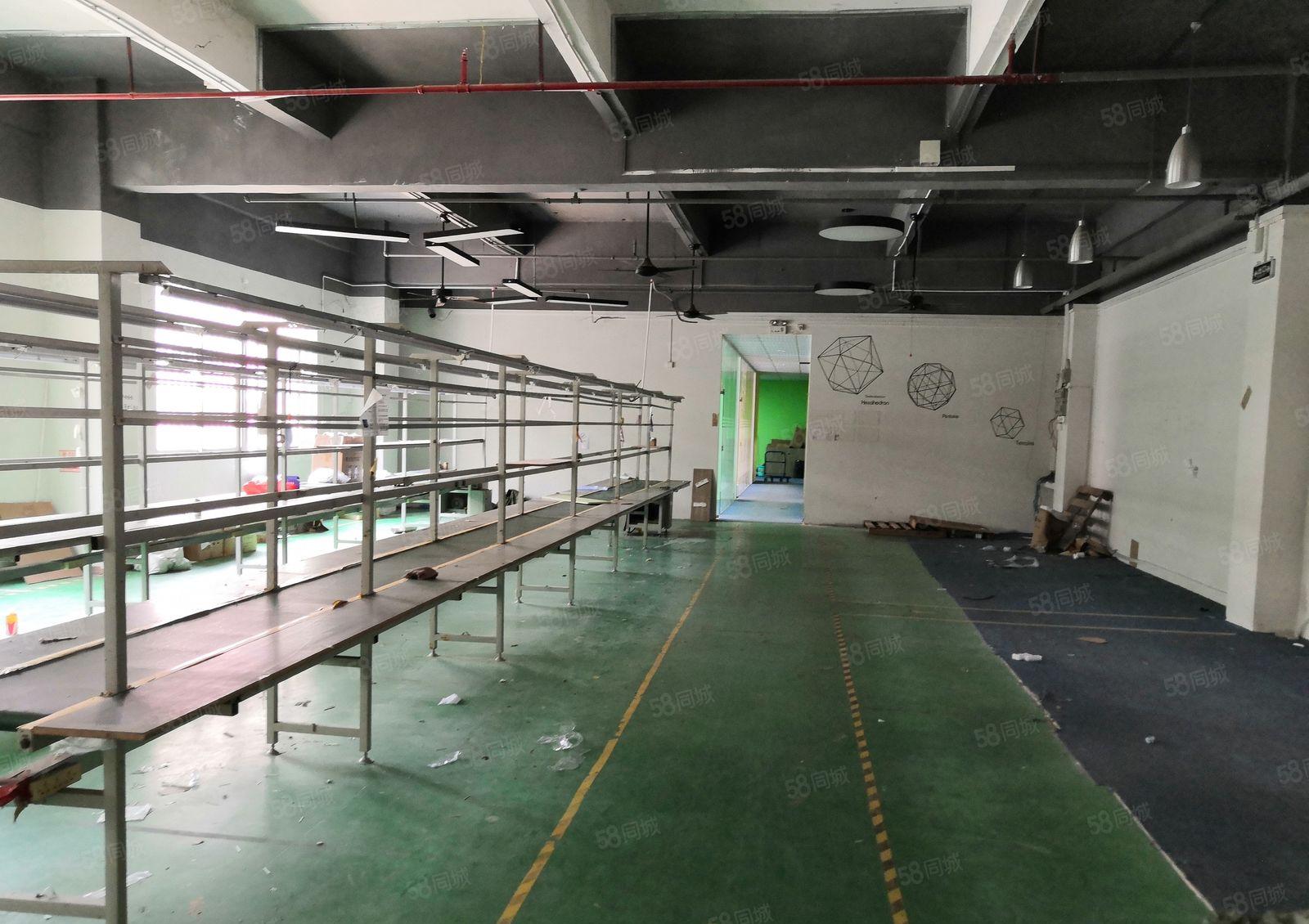 龙岗地铁口一楼厂房450平方米楼上700平方米可不配宿舍