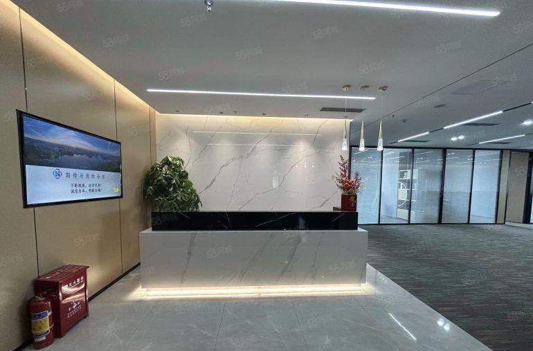 布吉坂田300平精装修办公室研发厂房低价出租100平起可分租