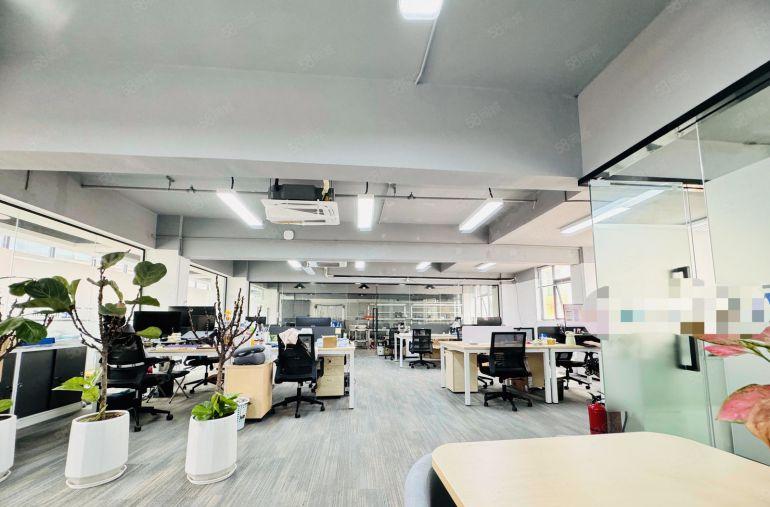 1000平起龙岗地铁原房5000平精装修办公仓库厂房出租分租