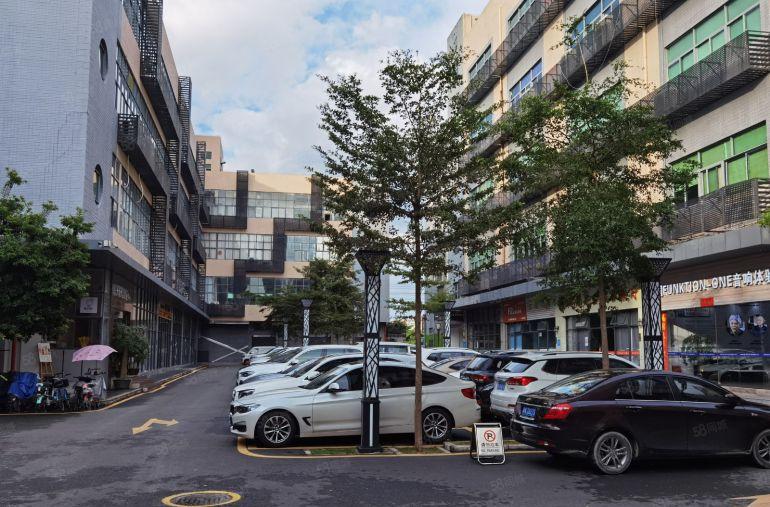 龙岗中心城电商园精装修楼上200至500平办公室仓库厂房出租