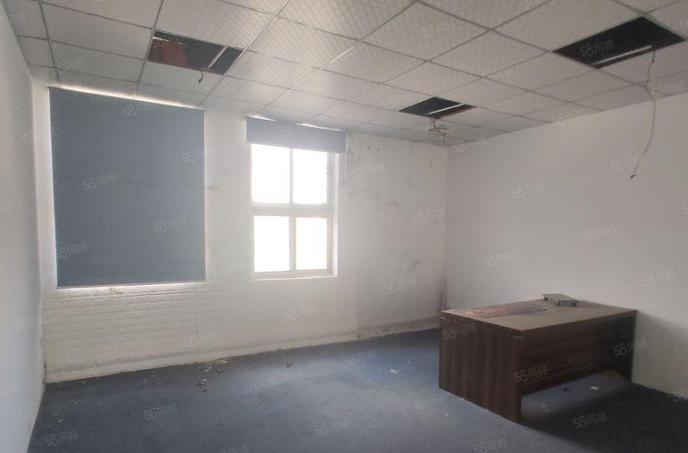 龙岗中心城龙城大道附近楼上精装修400平厂房仓库出租 可分租