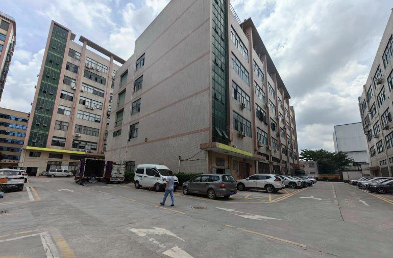 龙岗中心城原房东红本厂房2000平方仓库出租可分租