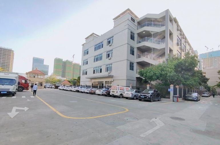 空地超大龙岗宝龙工业园1楼1500平厂房仓库出租3百平起分租