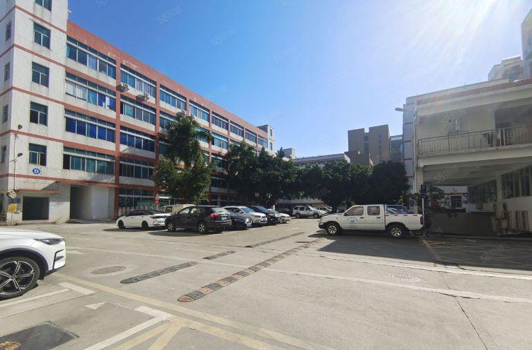 宝龙原房东大型科技园新空出一楼1200平方5米8高可分租