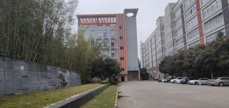 高新产业园丨龙岗宝龙2000平带装修厂房厂库出租300平起租