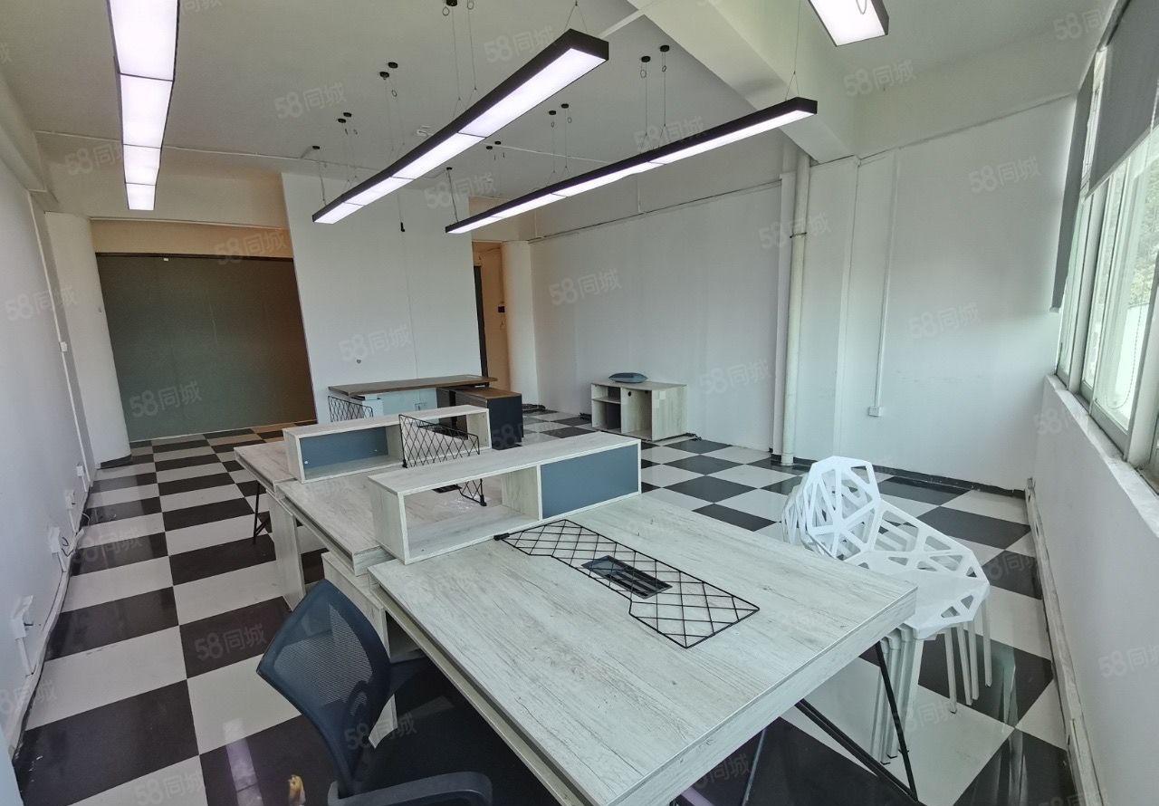 坂田北地铁口附近158平米厂房仓库出租带装修