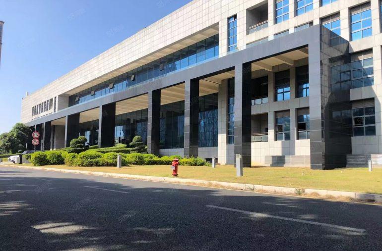 坂田华为旁大型电商园楼上1600平方带装修办公室仓库厂房出租