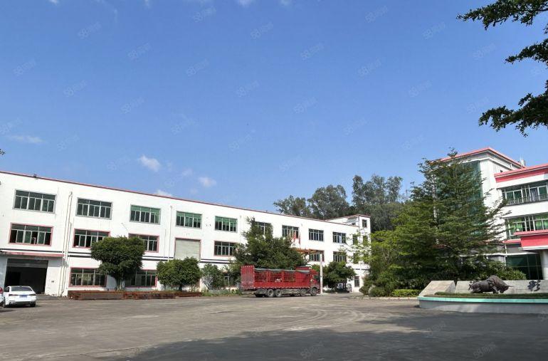 平湖华南城地铁站旁独院楼上新出1000平方厂房仓库低价出租