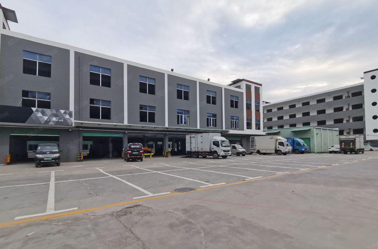 龙岗爱联地铁口独门独院分租一楼800平厂房出租带精装修办公室